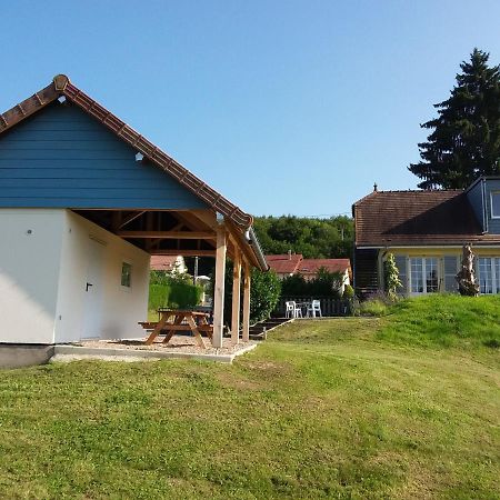 Appartement Lumineux, Calme Et Panoramique !! Pouligney-Lusans Екстер'єр фото